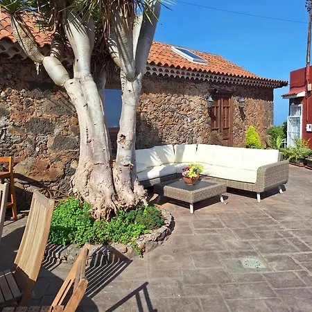 Rural Escape W/stunning Views, Jacuzzi&sauna * La Laguna (Tenerife)